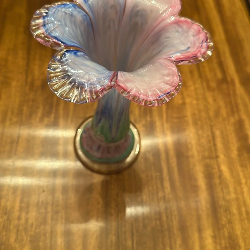 Vintage Art Glass Hand Blown 6” Vase